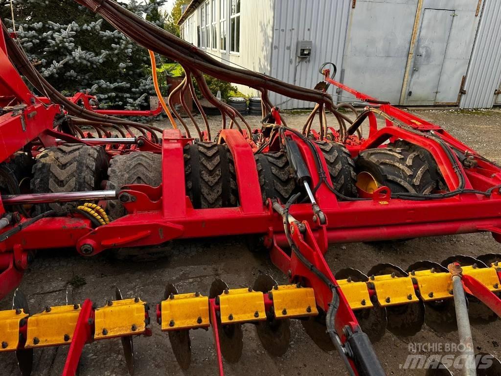 Väderstad Spirit800S Farm Drills