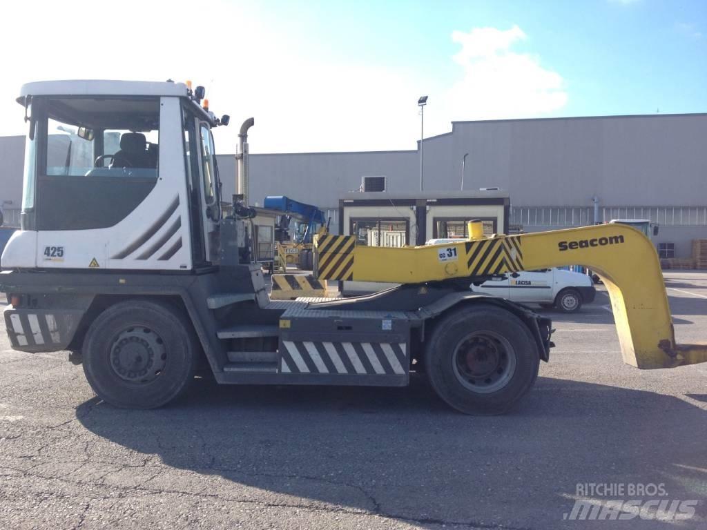 Terberg RT283 Shunt Trucks