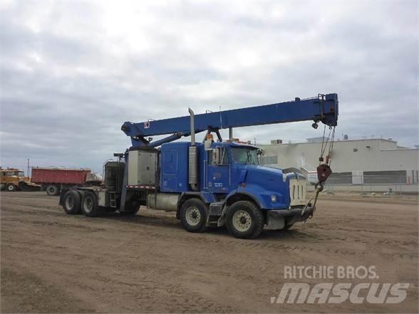 Kenworth T800B Boom / Crane / Bucket Trucks