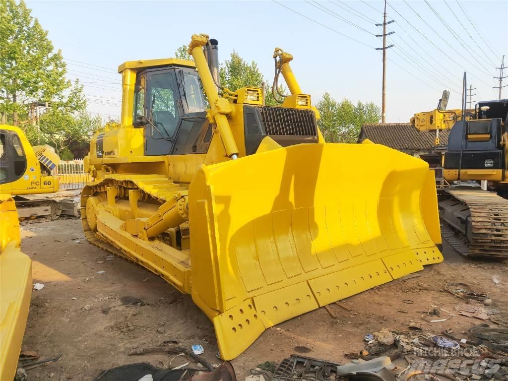 Komatsu D 155 AX-5 Crawler dozers