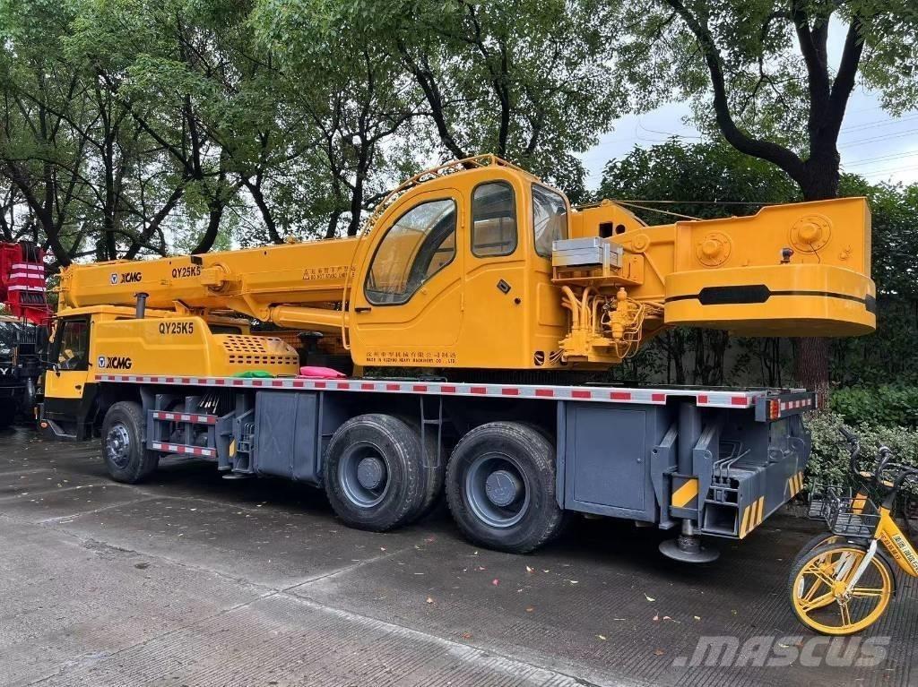 XCMG QY25KC Mobile and all terrain cranes