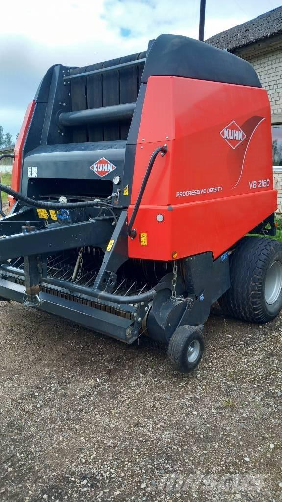 Kuhn VB 2160 Round Balers