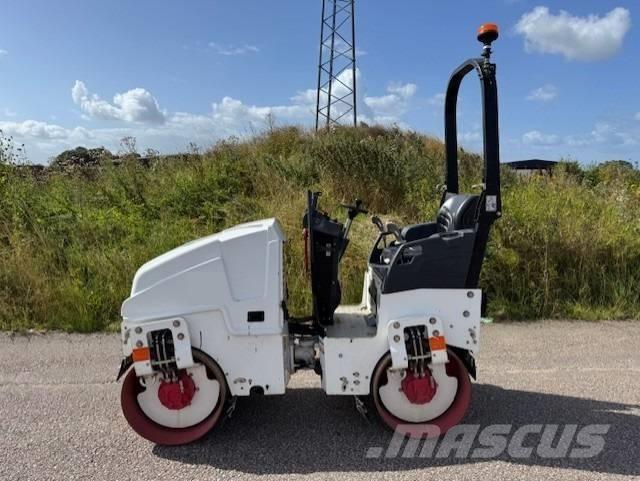 Bomag BW90 AD-5, Vält Twin drum rollers