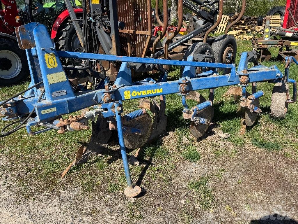 Överum CT 488 G Plows