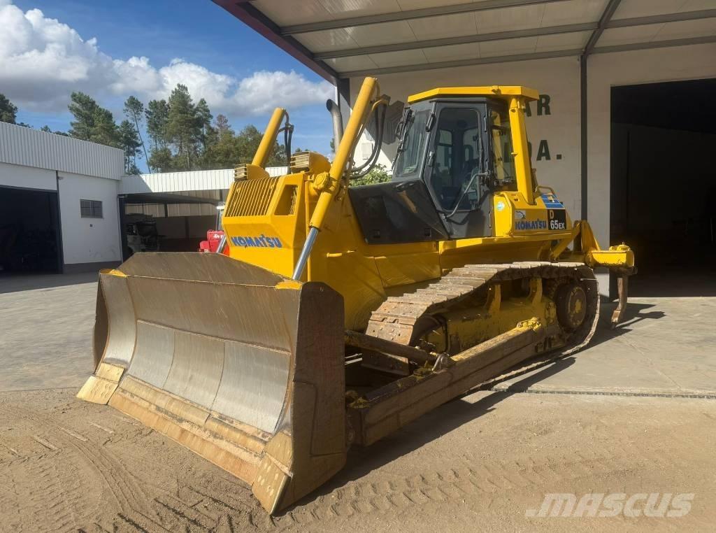Komatsu D 65 EX 12 Crawler dozers