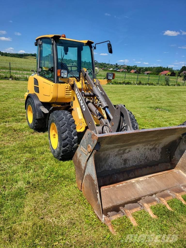 Volvo L 25 F Wheel Loaders