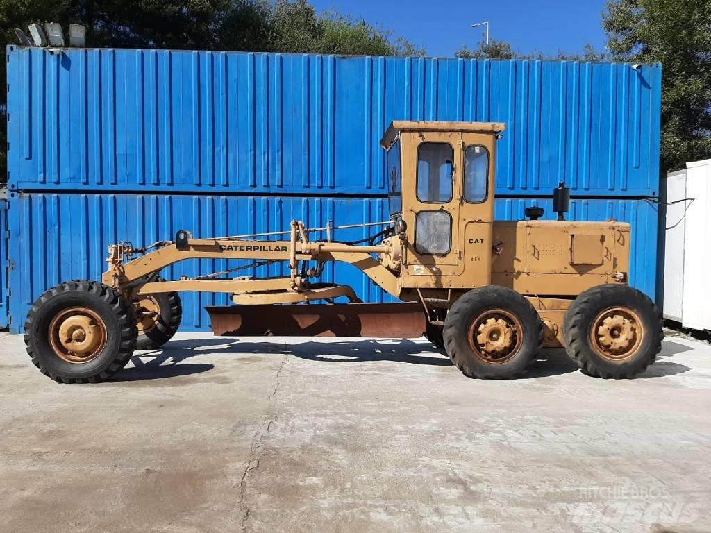 CAT 120 Motor Graders