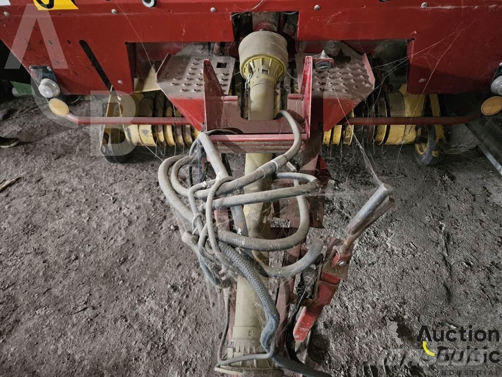 New Holland 644 Other loading and digging and accessories