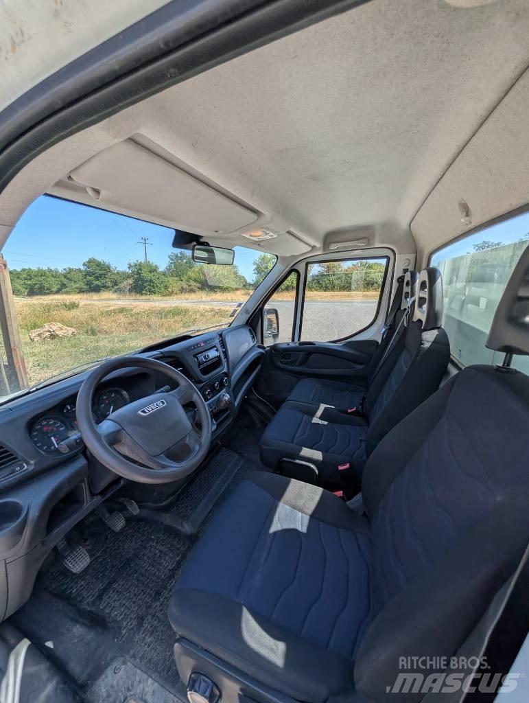 Iveco 35-12 Pickup Trucks