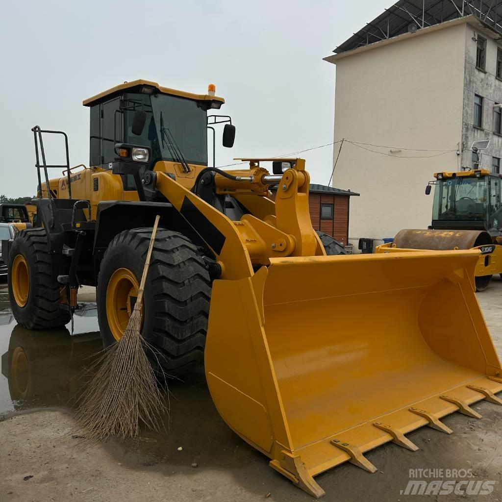 SDLG LG 956 L Wheel Loaders