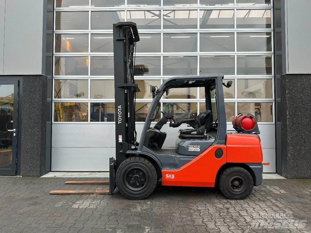 Toyota 8FGJF35 Misc Forklifts
