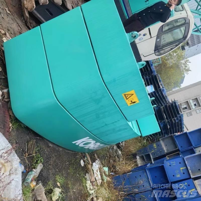 Kobelco 7080 Crawler Cranes
