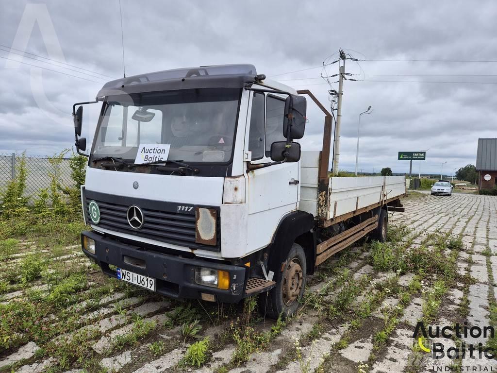 Mercedes-Benz 1117 Flatbed Trucks