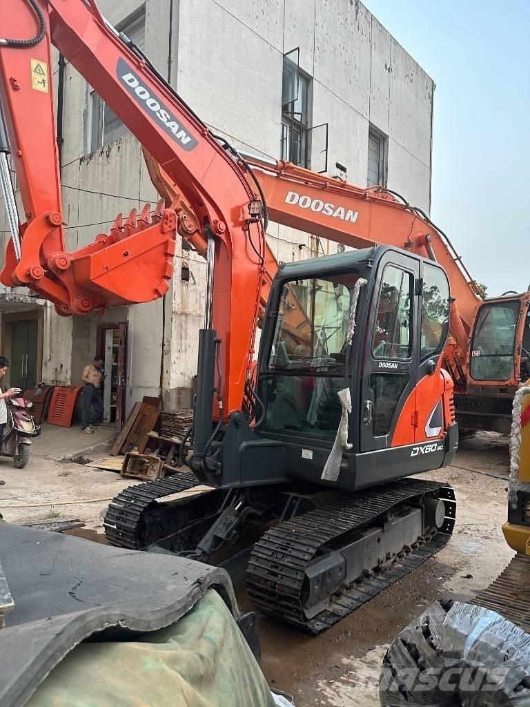 Doosan DX 60 Mini Excavators <7t (Mini Diggers)