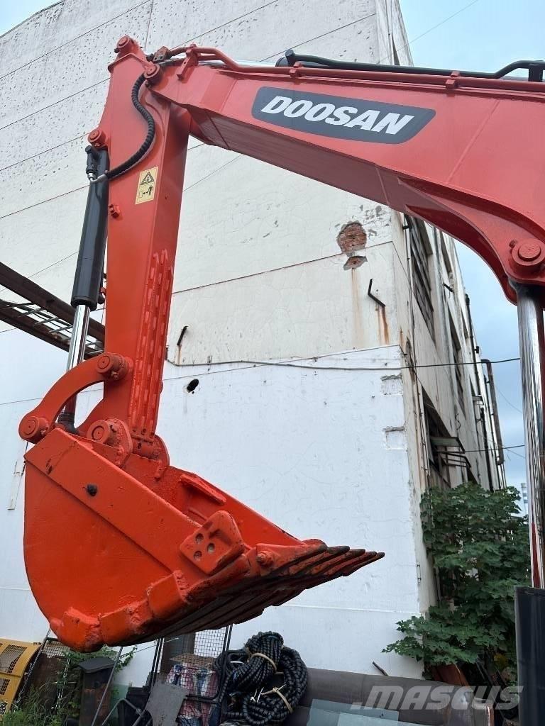 Doosan DX 60 Mini Excavators <7t (Mini Diggers)