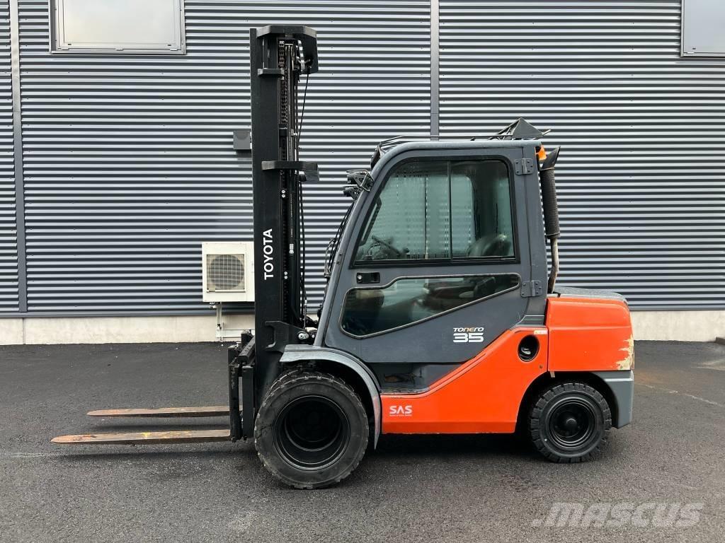 Toyota 52-8 FD JF 35 Diesel Forklifts