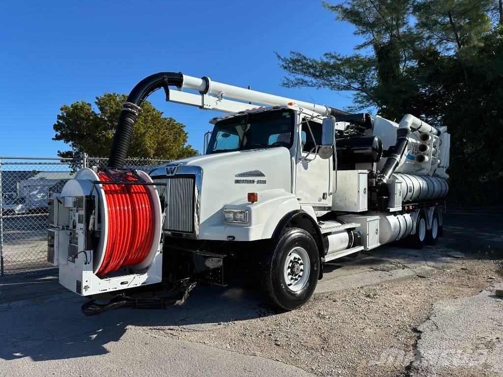 Western Star 4900 SA Vacuum Trucks