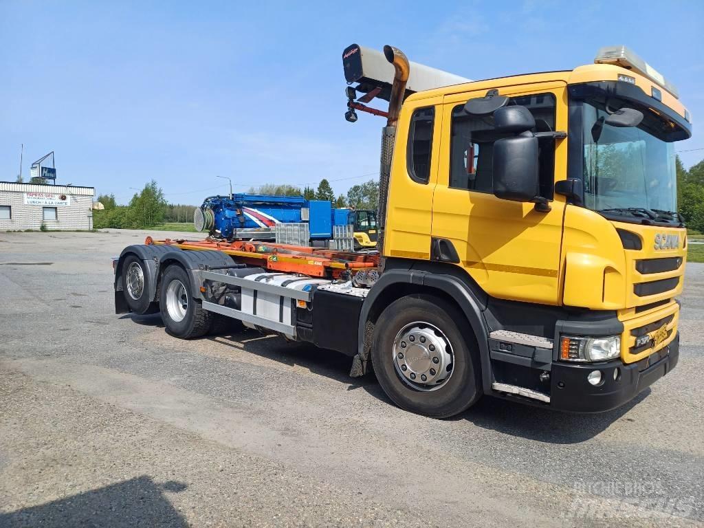 Scania P 370 Hook lift trucks