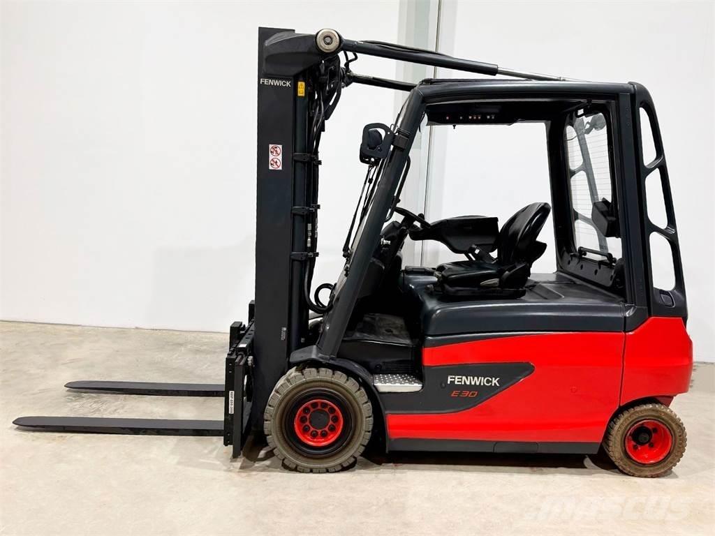 Linde E30L 01 Electric Forklifts