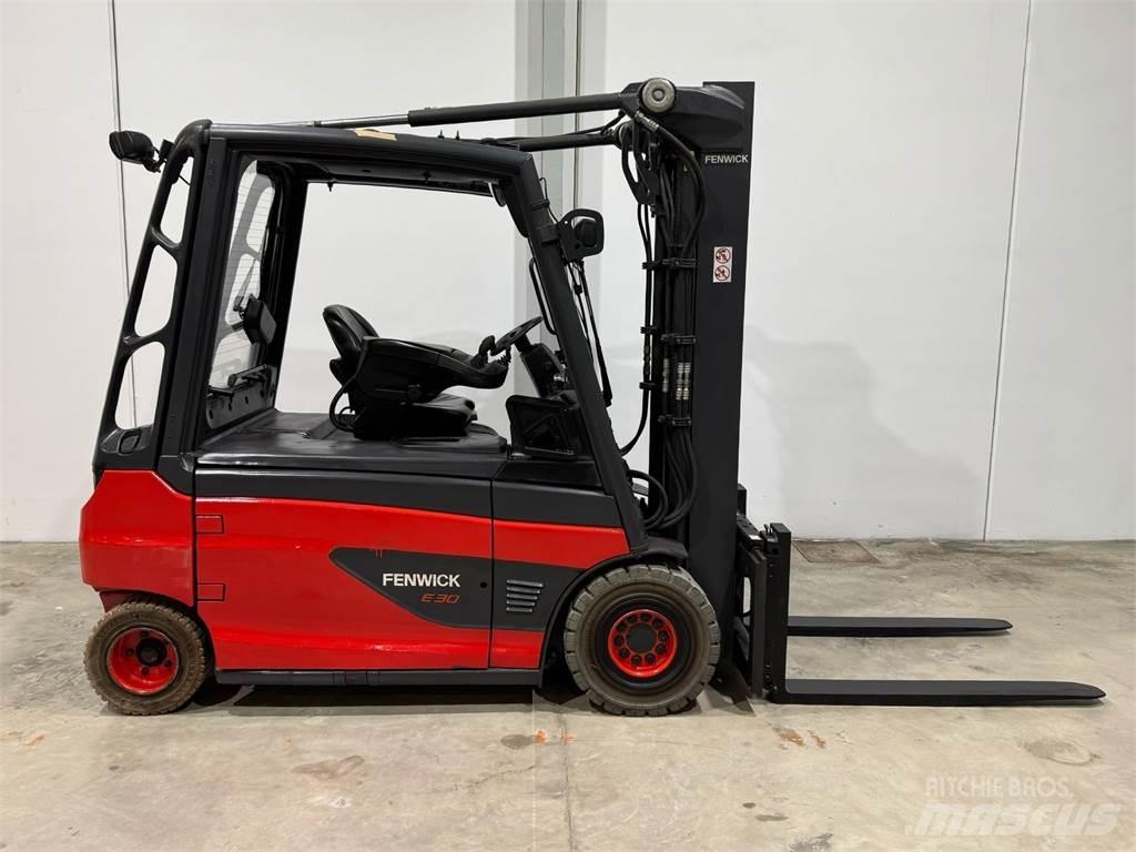 Linde E30L 01 Electric Forklifts