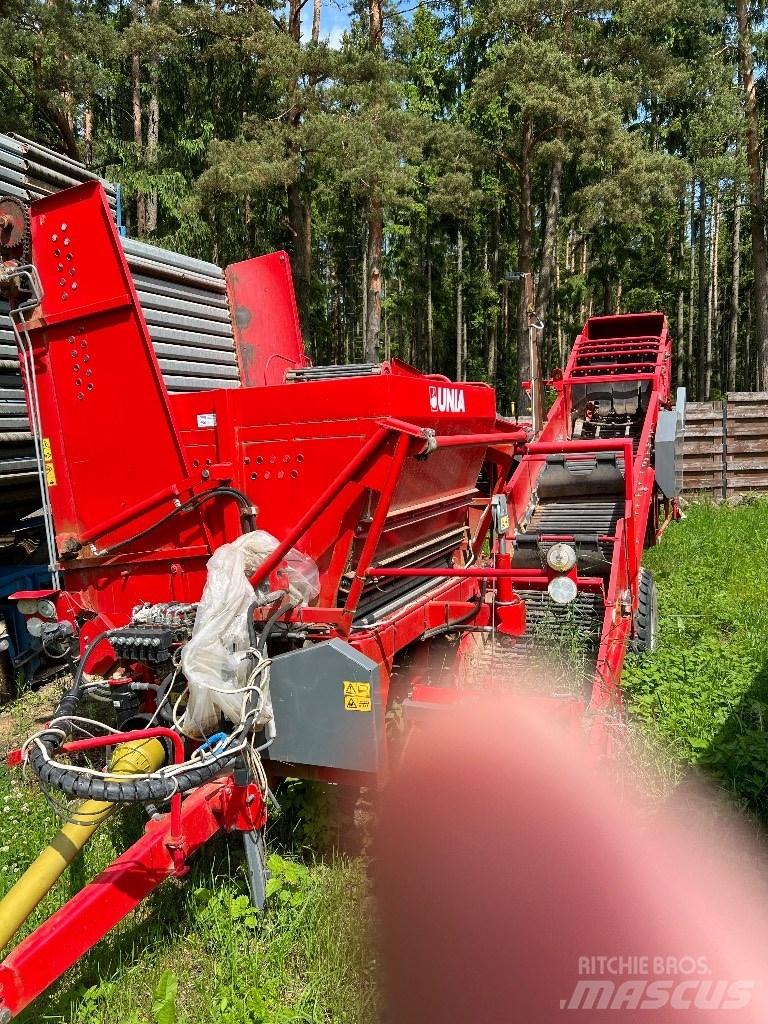 Unia PYRA 1600 Potato Harvesters And Diggers