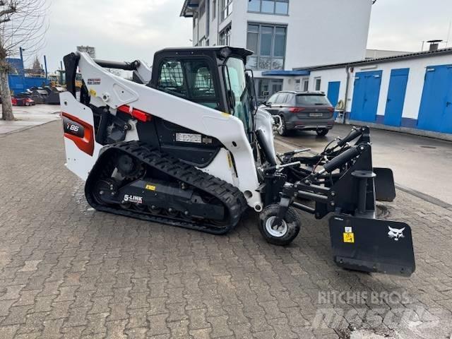 Bobcat T 86 Skid Steer Loaders