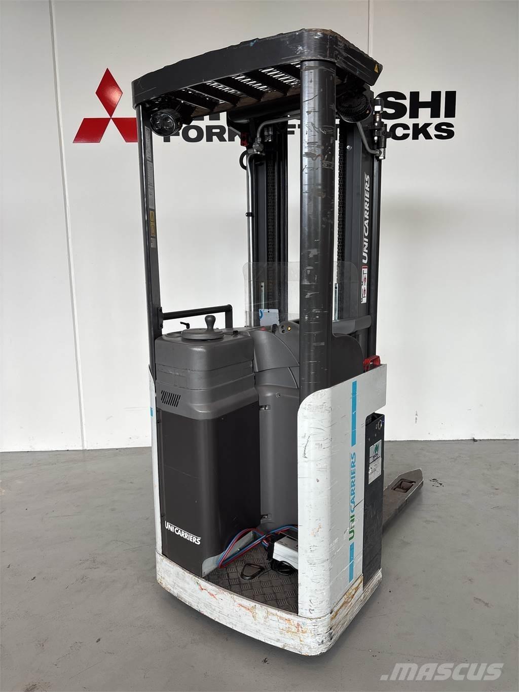 Atlet A160 Self Propelled Stackers