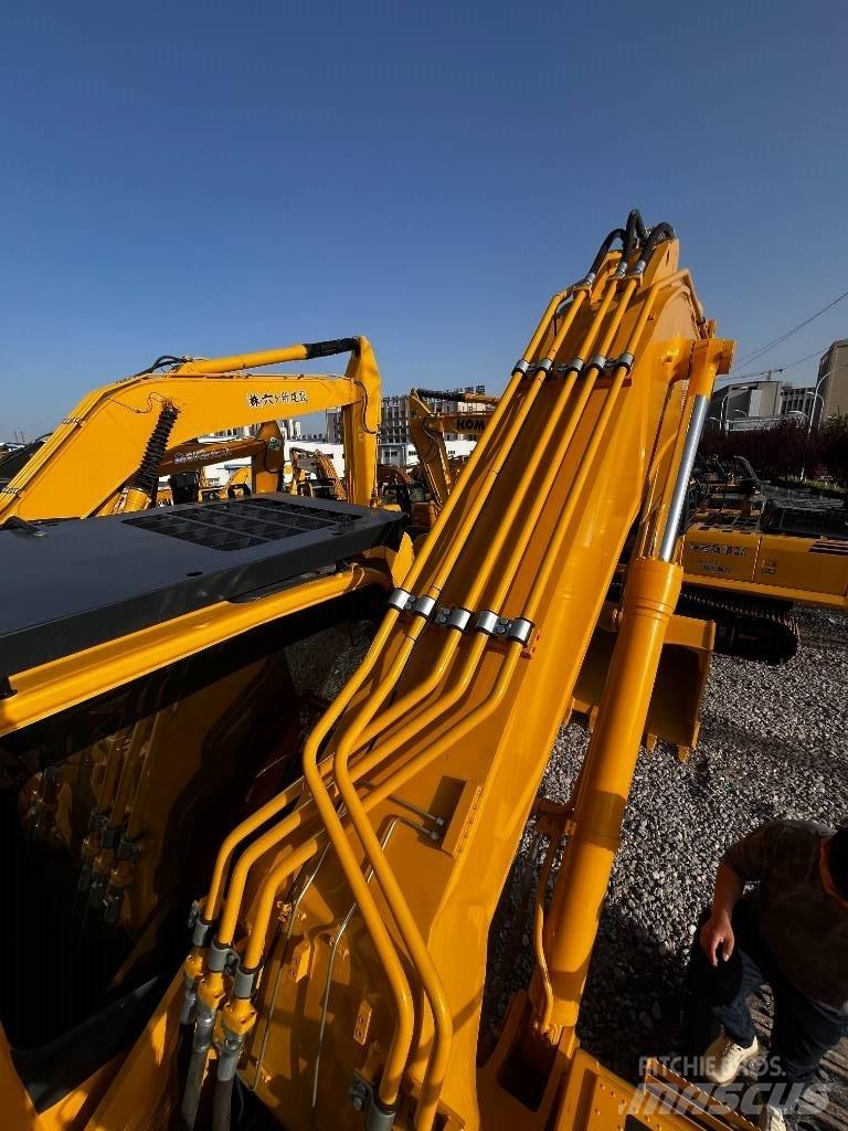 Komatsu PC450-8 Crawler Excavators
