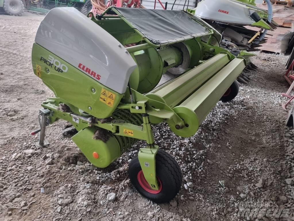CLAAS PICK UP 300 Harvester Headers