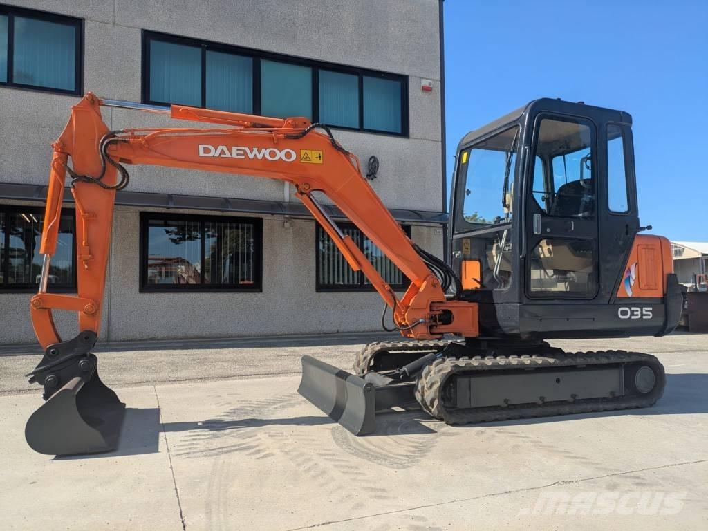 Daewoo Solar 035 Mini Excavators <7t (Mini Diggers)