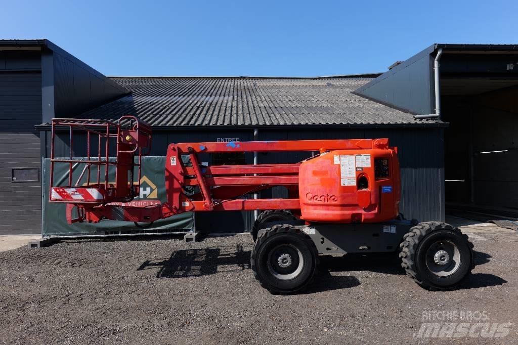 Genie Z 45/25 4x4 Articulated boom lifts