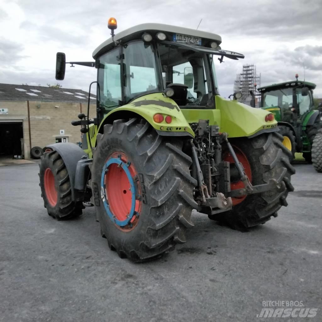 CLAAS Arion 640 Tractors