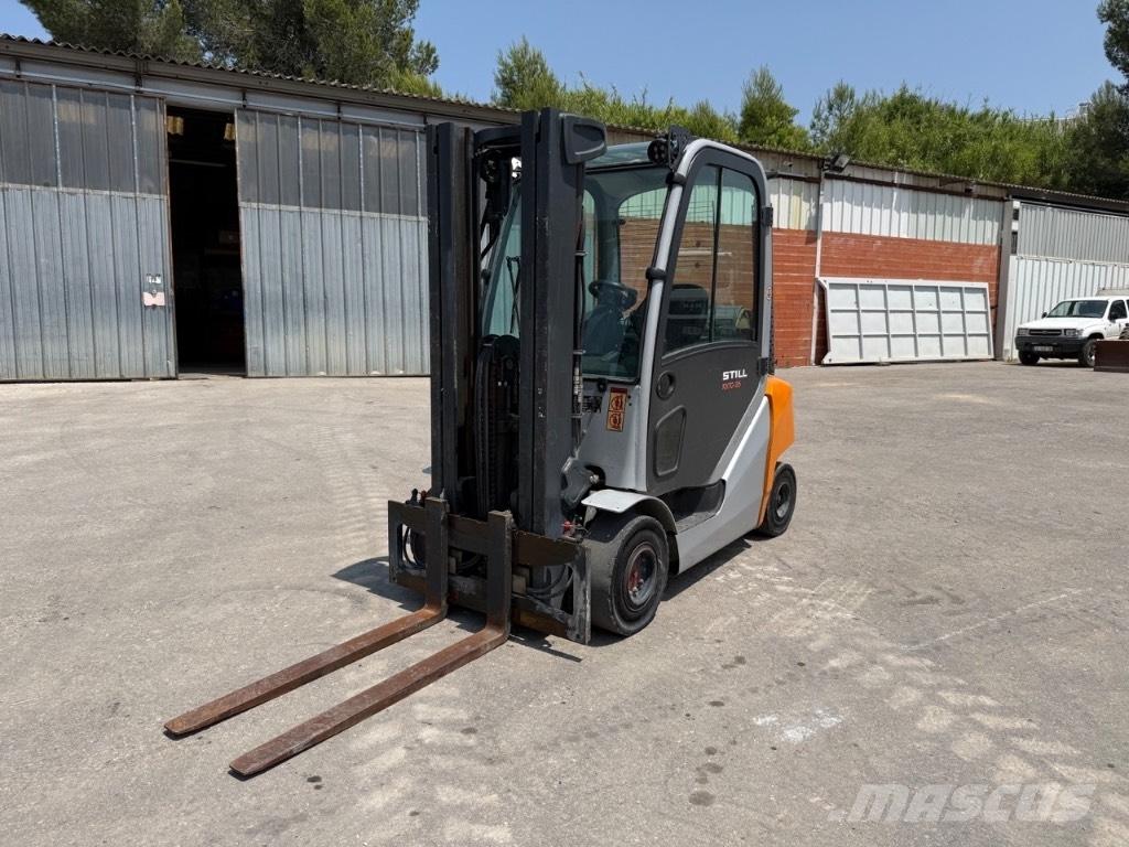 Still RX 70-25 LPG trucks