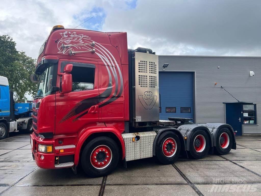 Scania R580 8x4 Conventional Trucks / Tractor Trucks