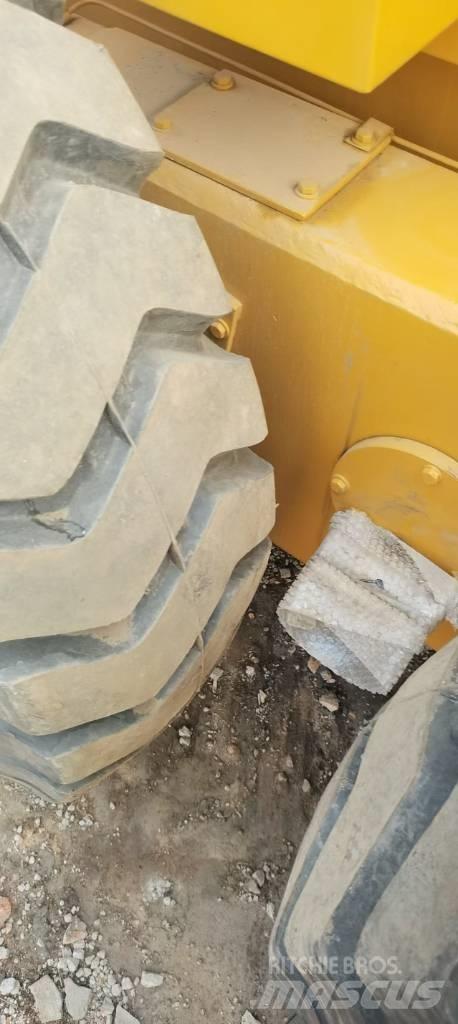 CAT 140 H Motor Graders