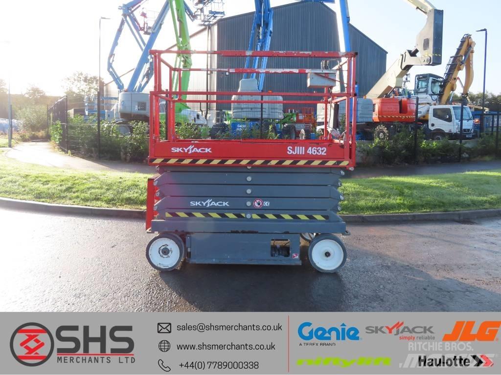 SkyJack SJ III 4632 Scissor Lifts