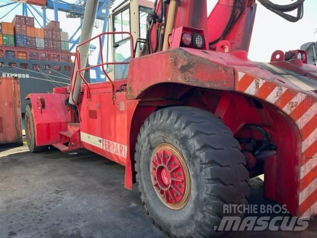 CVS Ferrari F365.5 Reach Stackers