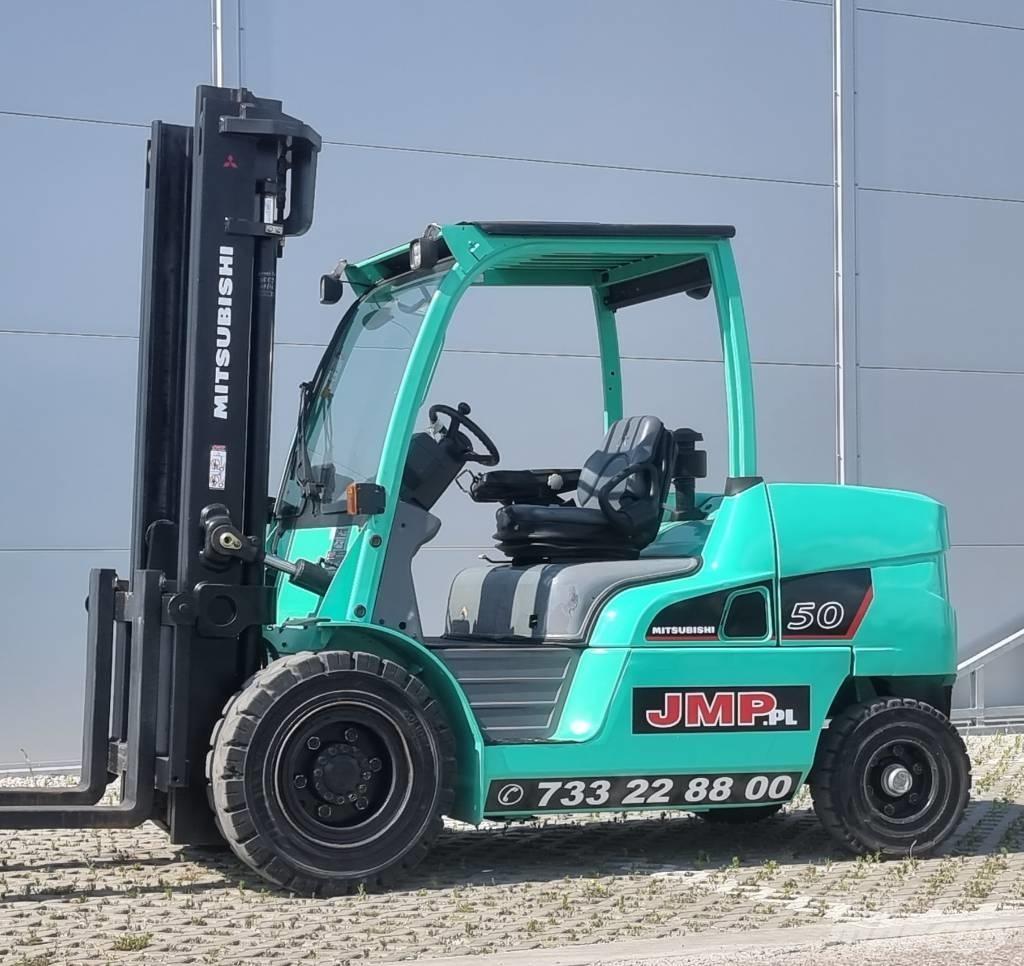 Mitsubishi FD50NT Diesel Forklifts