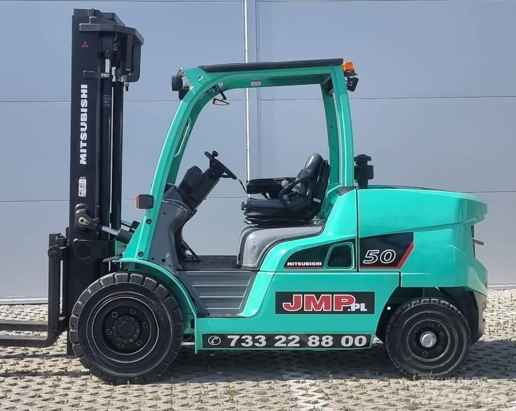 Mitsubishi FD50NT Diesel Forklifts
