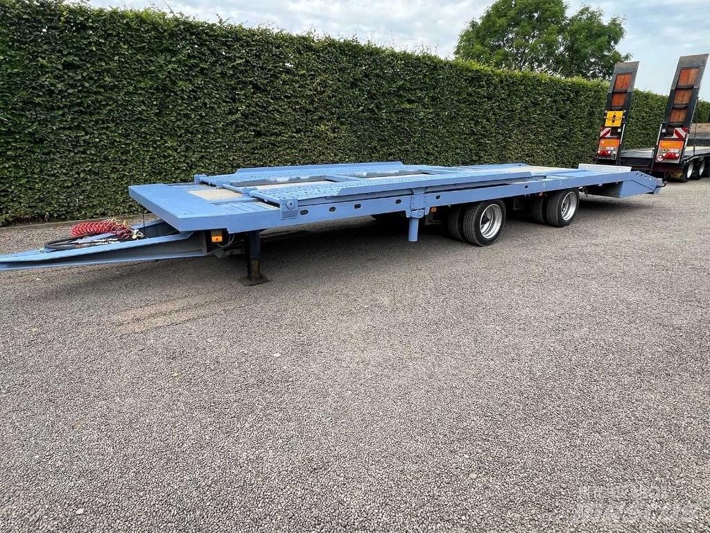 Renders RMAC 6-6 Flatbed Trailers