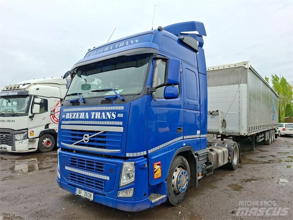 Volvo FH13 440 Conventional Trucks / Tractor Trucks