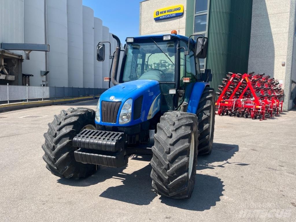 New Holland TL 100 A Tractors