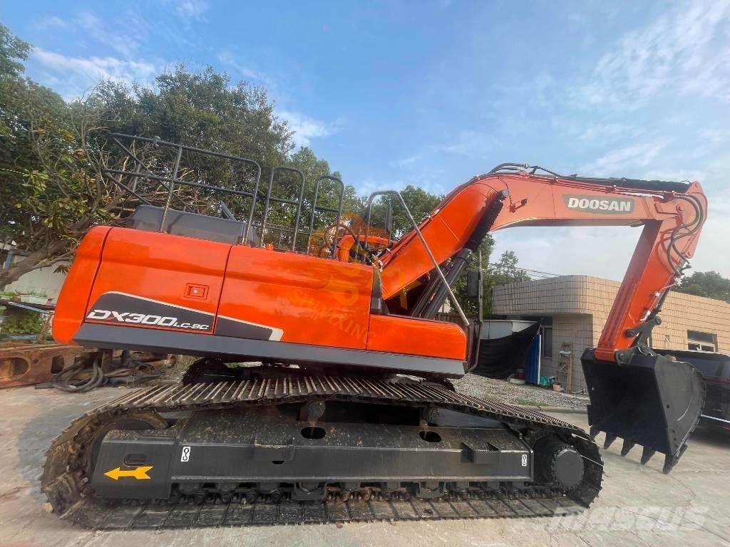 Doosan DX 300 Crawler Excavators