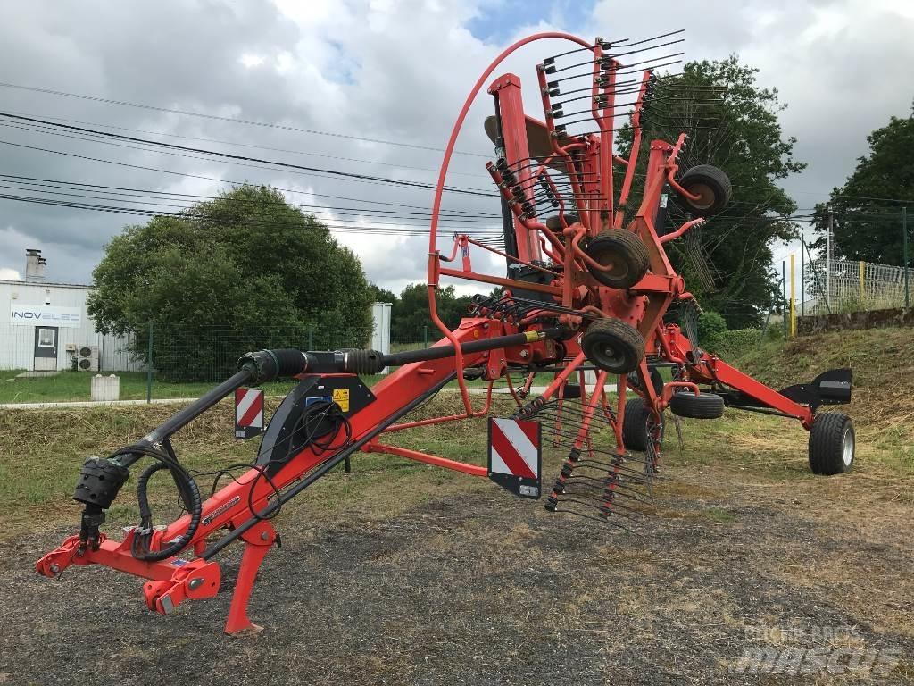 Kuhn GA 8830 Swathers \ Windrowers