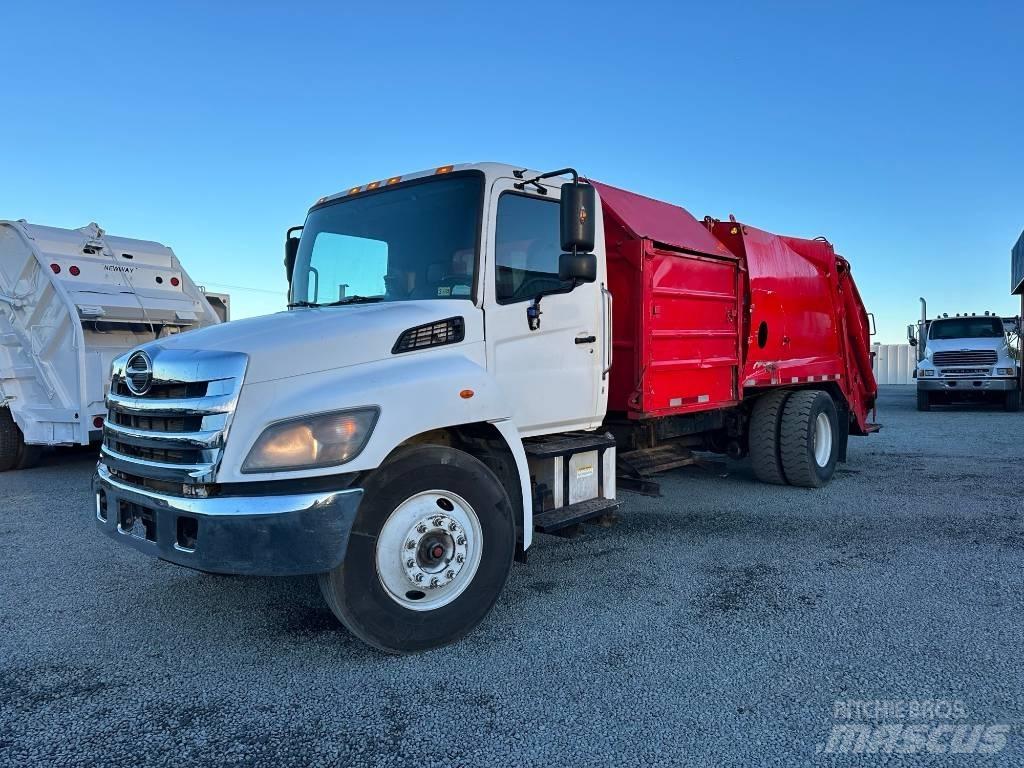 Hino 268 Garbage Trucks / Recycling Trucks