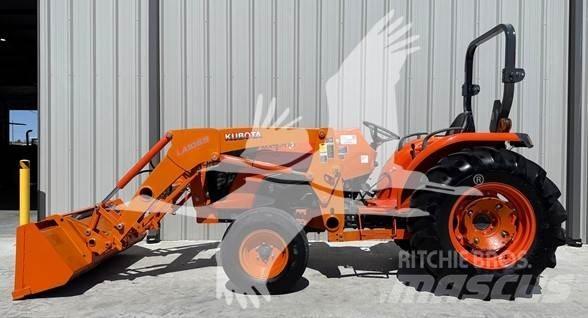 Kubota MX5200 Tractors
