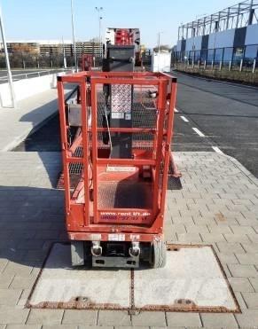 SkyJack SJ 12 Scissor Lifts