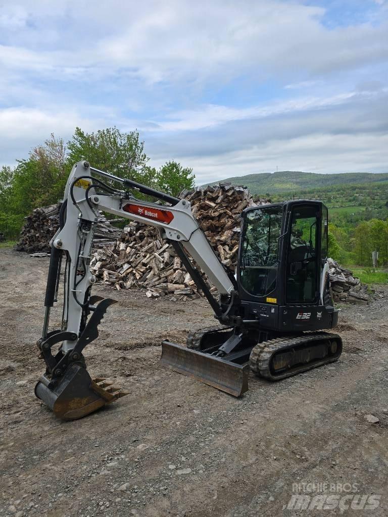 Bobcat E 32 Mini Excavators <7t (Mini Diggers)
