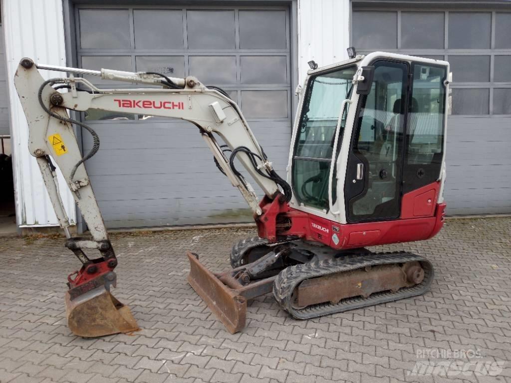 Takeuchi TB 230 Mini Excavators <7t (Mini Diggers)