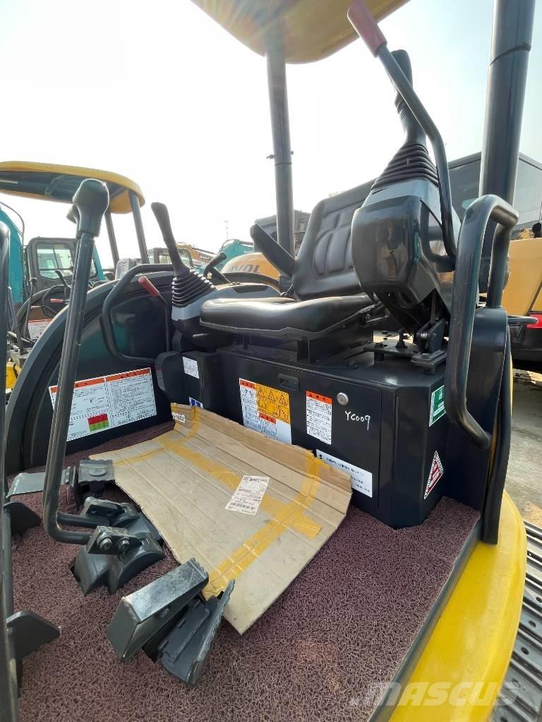 Komatsu PC 30 Mini Excavators <7t (Mini Diggers)